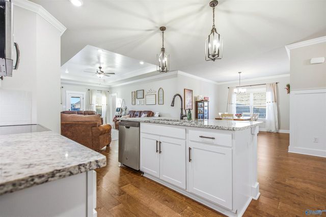 22632 Big Oak Drive, Athens, AL 35613