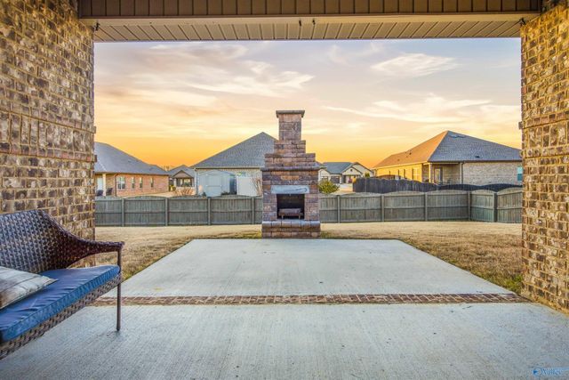 22632 Big Oak Drive, Athens, AL 35613