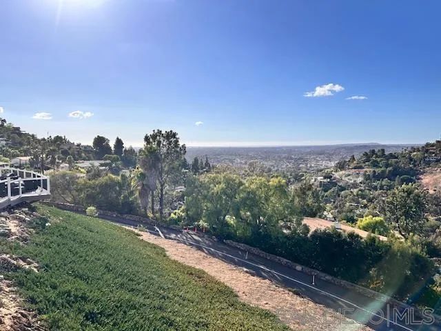 4742 Mount Helix Drive, La Mesa, CA 91941