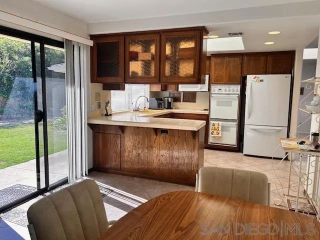 4742 Mount Helix Drive, La Mesa, CA 91941