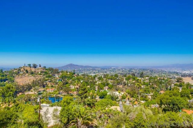 4742 Mount Helix Drive, La Mesa, CA 91941