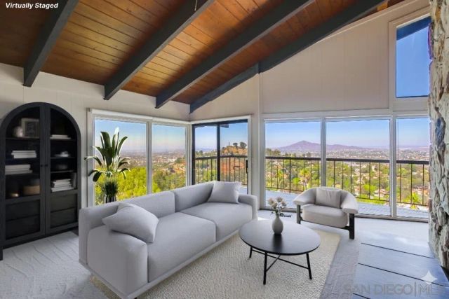 4742 Mount Helix Drive, La Mesa, CA 91941