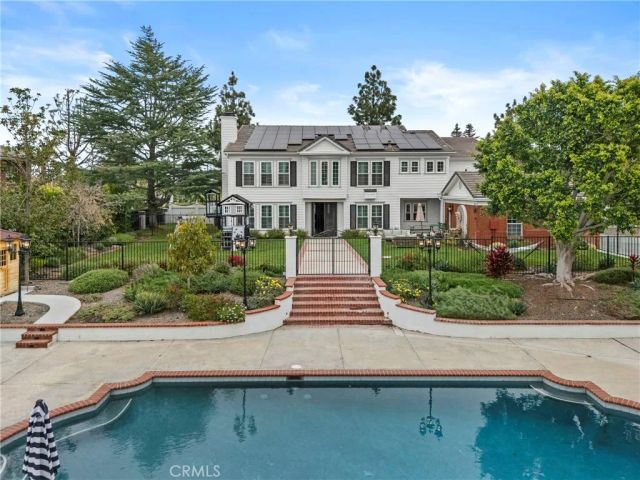 7021 Wyndham Hill, Riverside, CA 92506