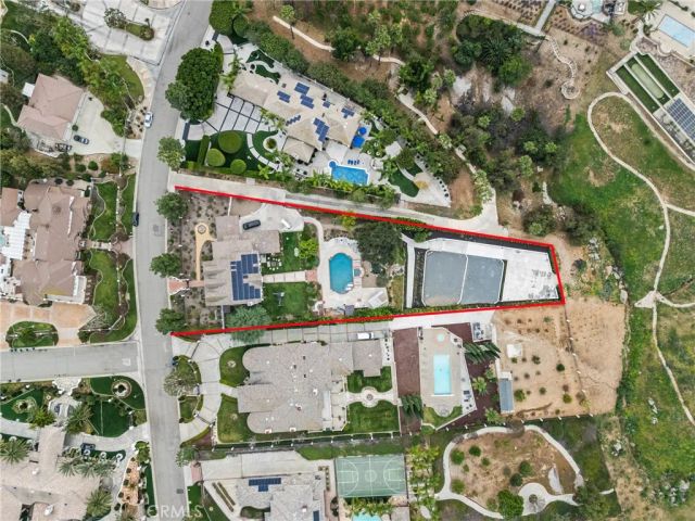 7021 Wyndham Hill, Riverside, CA 92506