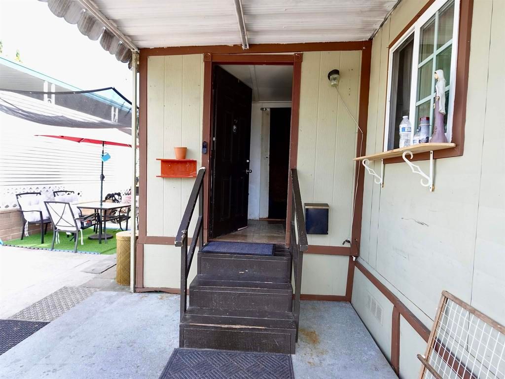200 Olive Avenue 27, Vista, CA 92083 — photo 3