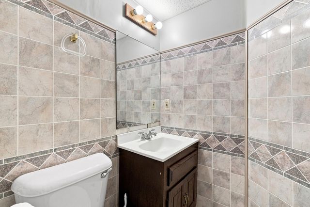 844 Pine Way Drive, D4, Worthington, OH 43085