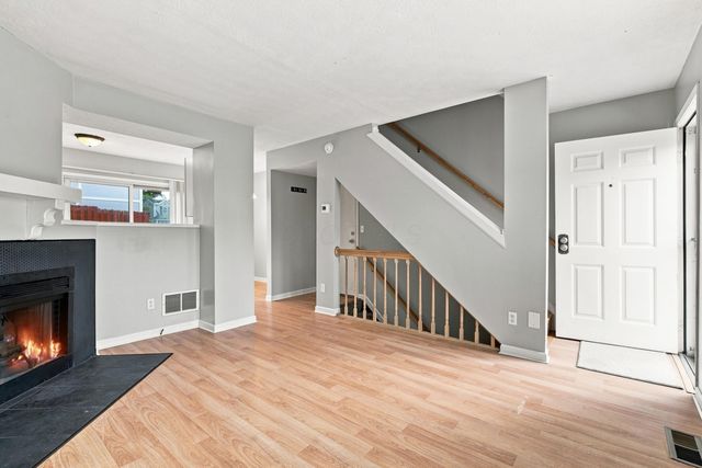 844 Pine Way Drive, D4, Worthington, OH 43085