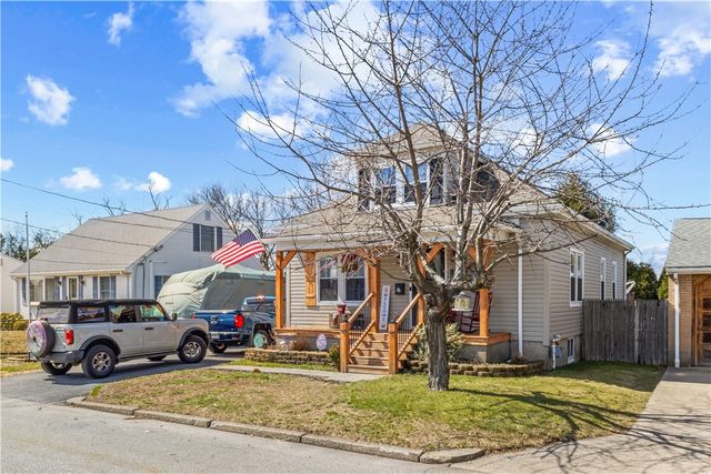 61 Mcaloon Street, Pawtucket, RI 02861