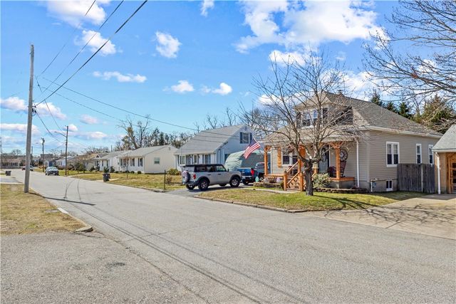 61 Mcaloon Street, Pawtucket, RI 02861