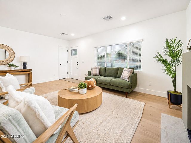 150 W PIERSON Street, Phoenix, AZ 85013