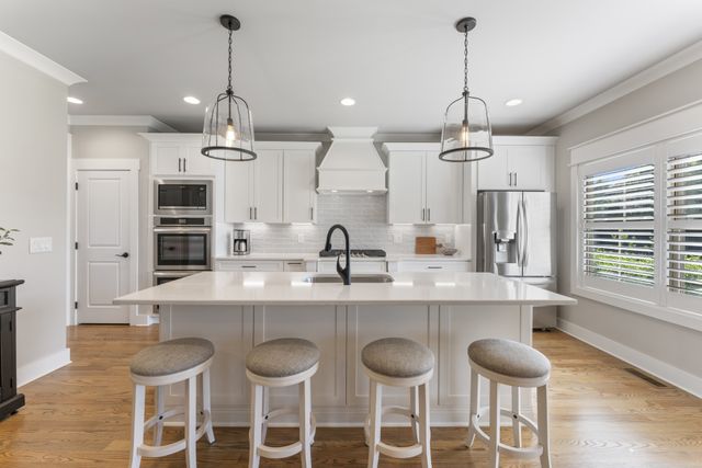1016 Gadwall Ln, Spring Hill, TN 37174