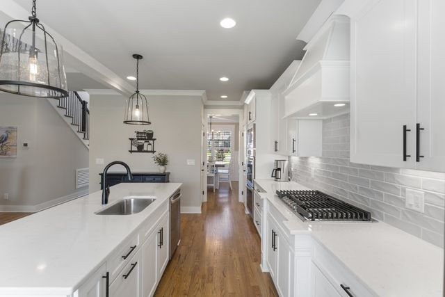 1016 Gadwall Ln, Spring Hill, TN 37174