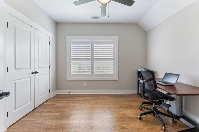 1016 Gadwall Ln, Spring Hill, TN 37174