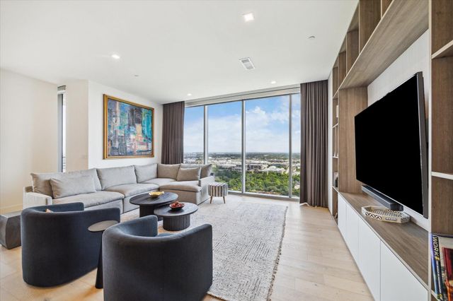 1711 Allen Parkway 2601, Houston, TX 77019