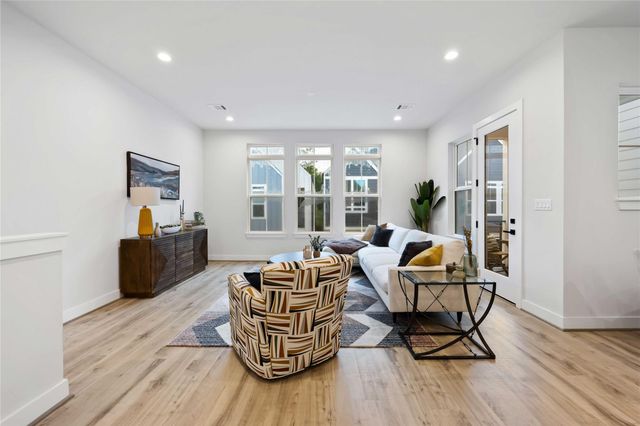 6110 De Campo Street, Houston, TX 77091