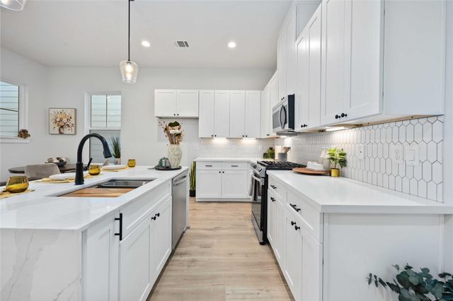 6110 De Campo Street, Houston, TX 77091