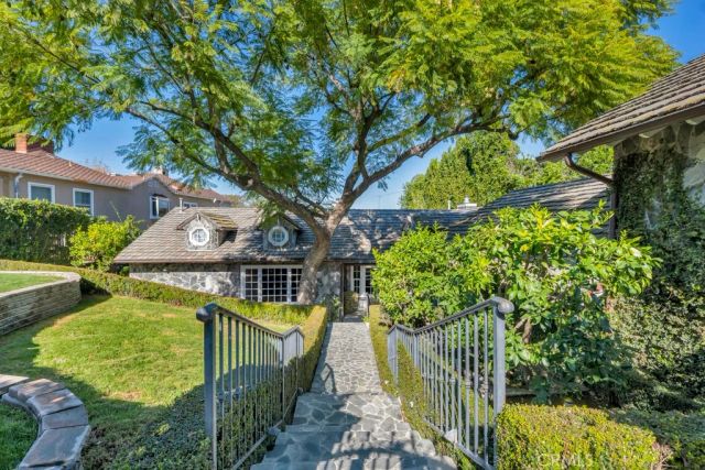 12953 Greenleaf, Studio City, CA 91604