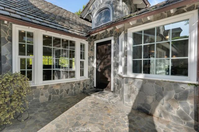 12953 Greenleaf, Studio City, CA 91604