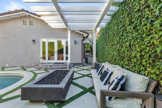 12953 Greenleaf, Studio City, CA 91604