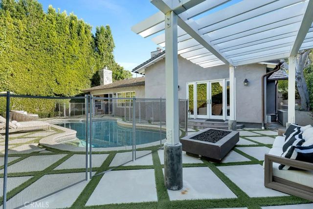 12953 Greenleaf, Studio City, CA 91604