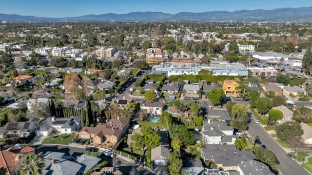 12953 Greenleaf, Studio City, CA 91604