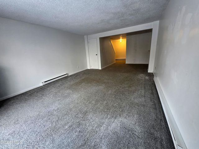 38 Maxwell Drive, Troy, NY 12180