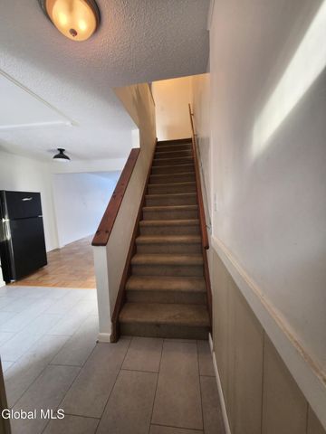 38 Maxwell Drive, Troy, NY 12180