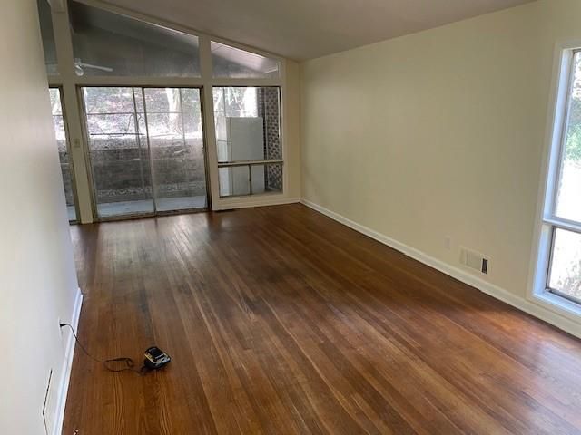 6840 Sunny Brook NE Lane, Atlanta, GA 30328