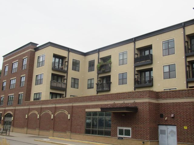 15 E Franklin Avenue 313, Minneapolis, MN 55404