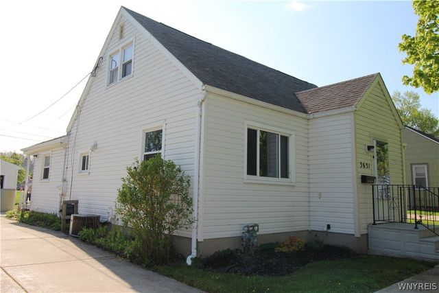 3631 Harrison Avenue, Hamburg, NY 14219