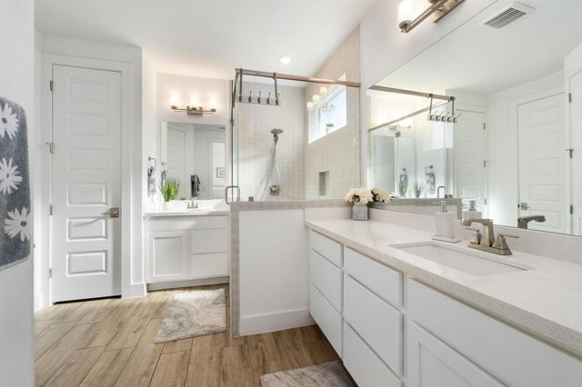 8208 Corrigan PASS, Austin, TX 78744