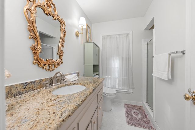 5330 WALNUT GROVE RD, Memphis, TN 38120