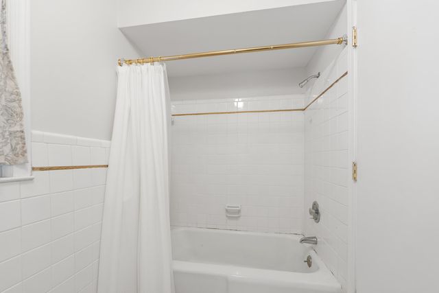 5330 WALNUT GROVE RD, Memphis, TN 38120