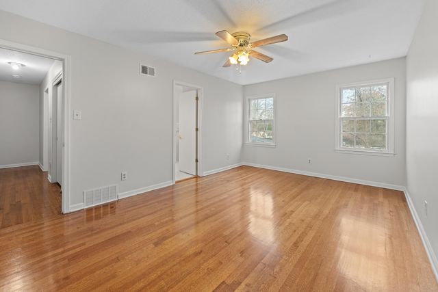 5330 WALNUT GROVE RD, Memphis, TN 38120