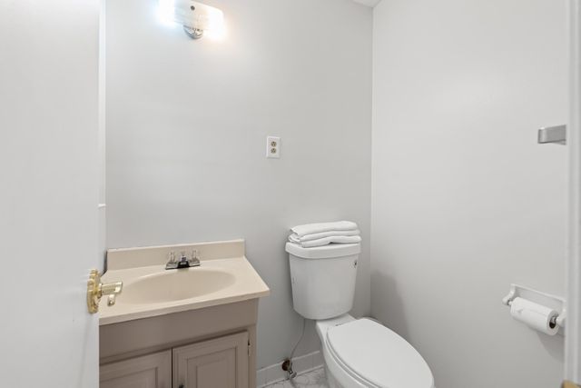 5330 WALNUT GROVE RD, Memphis, TN 38120