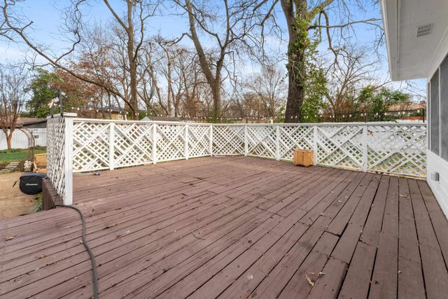 5330 WALNUT GROVE RD, Memphis, TN 38120