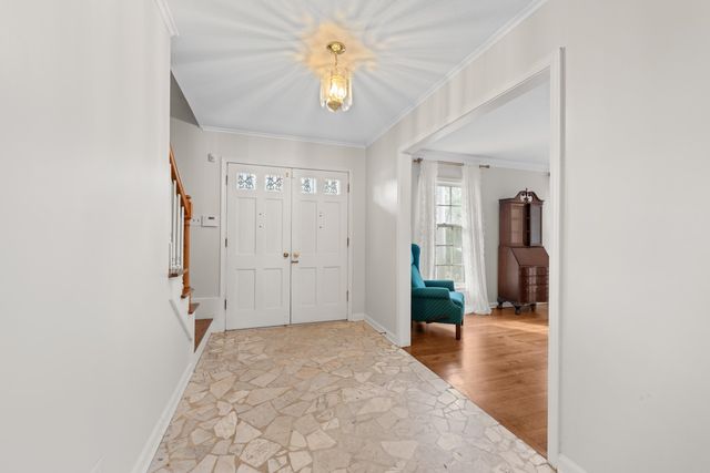 5330 WALNUT GROVE RD, Memphis, TN 38120