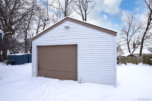 2729 Chicago Boulevard, Flint, MI 48503