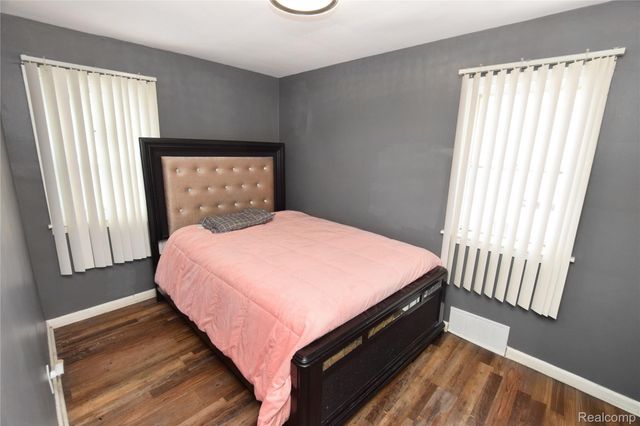 2729 Chicago Boulevard, Flint, MI 48503