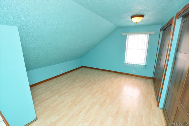 2729 Chicago Boulevard, Flint, MI 48503