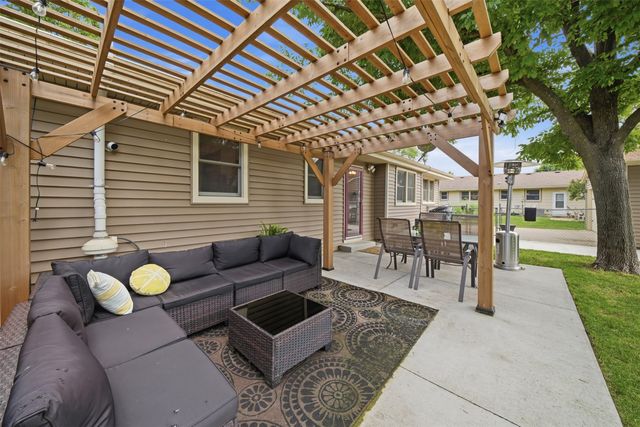 206 NW Applewood Street, Ankeny, IA 50023