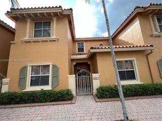 4941 Tradewinds Terrace 805, Dania Beach, FL 33312