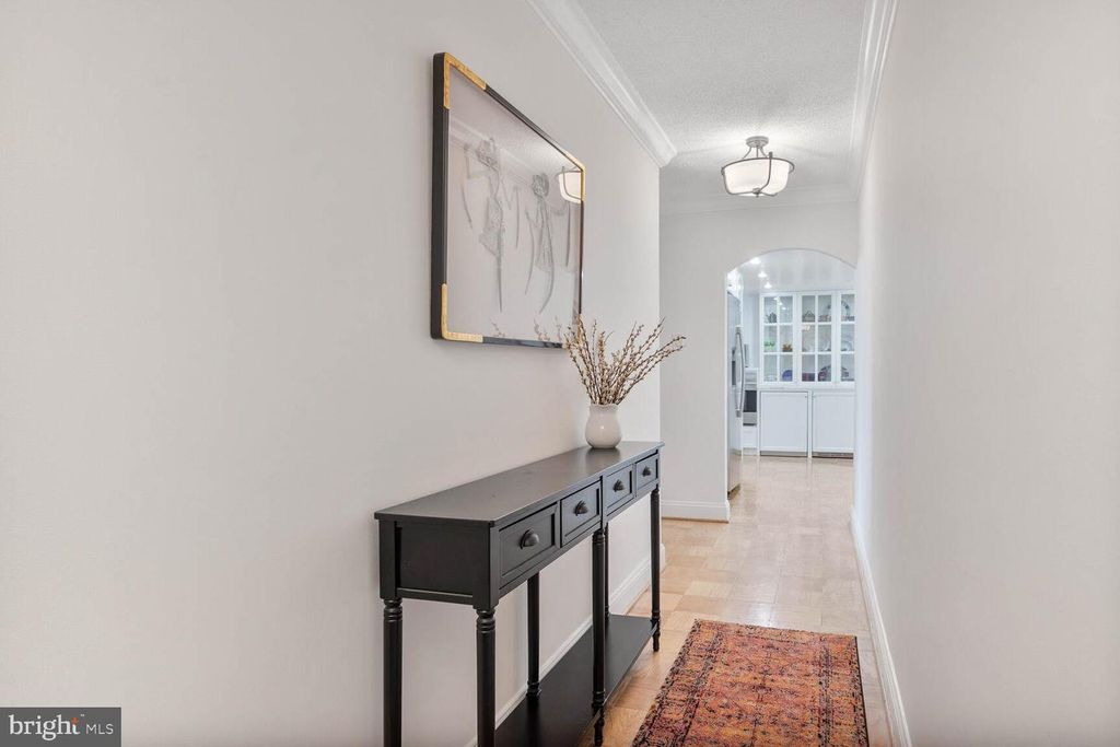 4601 N PARK AVE #1118, Chevy Chase, MD 20815