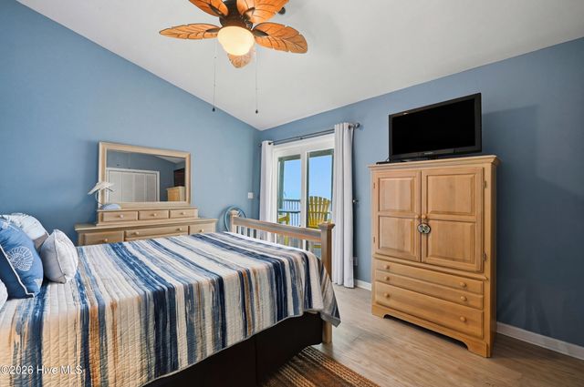 1896 New River Inlet 1412, Sneads Ferry, NC 28460