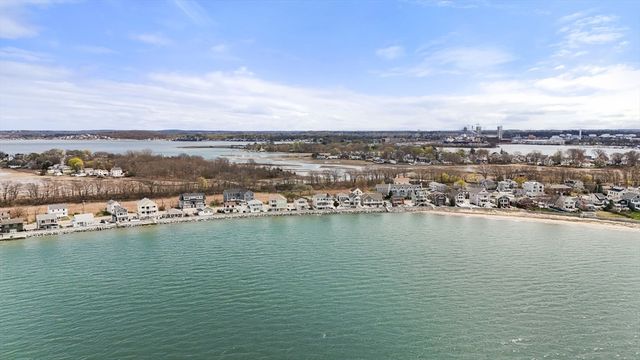 706 Sea St, Quincy, MA 02169