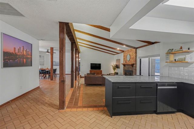 809 ROLLINGWOOD LANE, Valrico, FL 33594