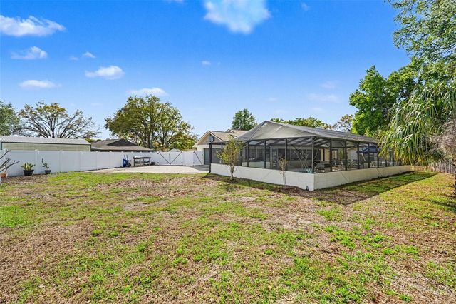 809 ROLLINGWOOD LANE, Valrico, FL 33594