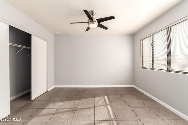 4901 S CALLE LOS CERROS Drive 233, Tempe, AZ 85282