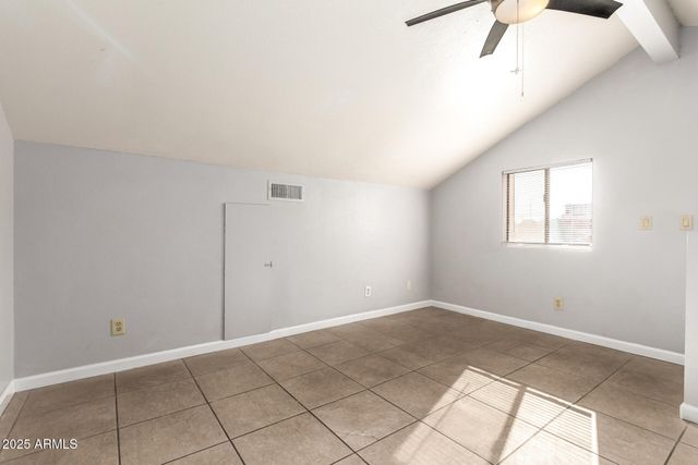 4901 S CALLE LOS CERROS Drive 233, Tempe, AZ 85282