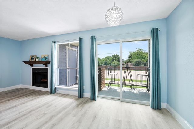 18519 Egret Bay Boulevard 1407, Webster, TX 77058